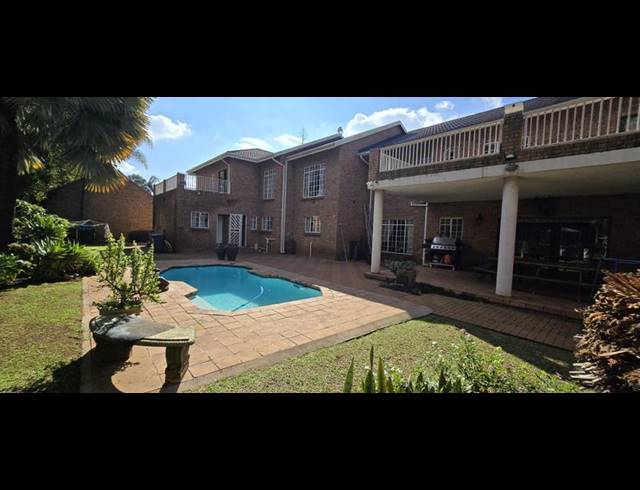6 BEDROOM HOUSE FOR SALE IN AMANDASIG